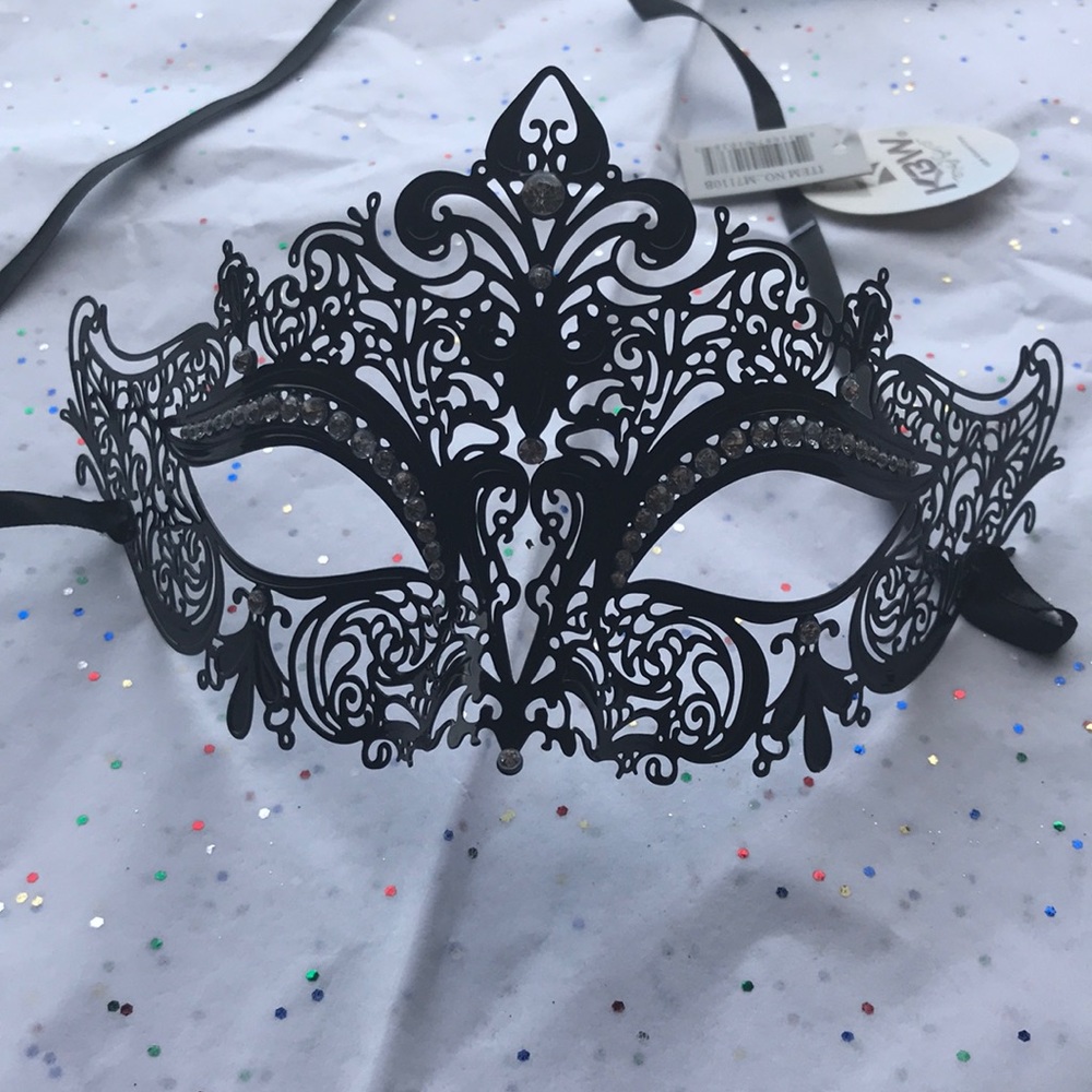 Sexy black mask